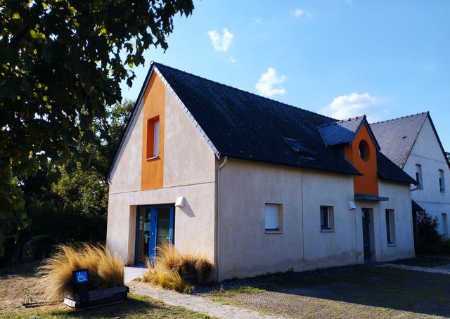 Bureau de consultation à louer à Sucé-sur-Erdre